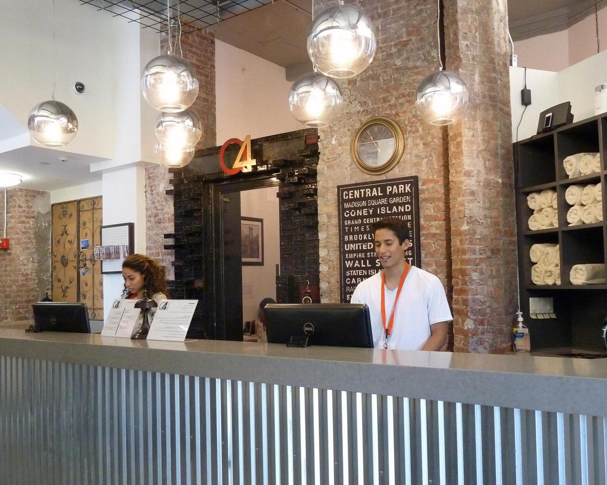 Q4 Hotel And Hostel Nowy Jork Zewnętrze zdjęcie
