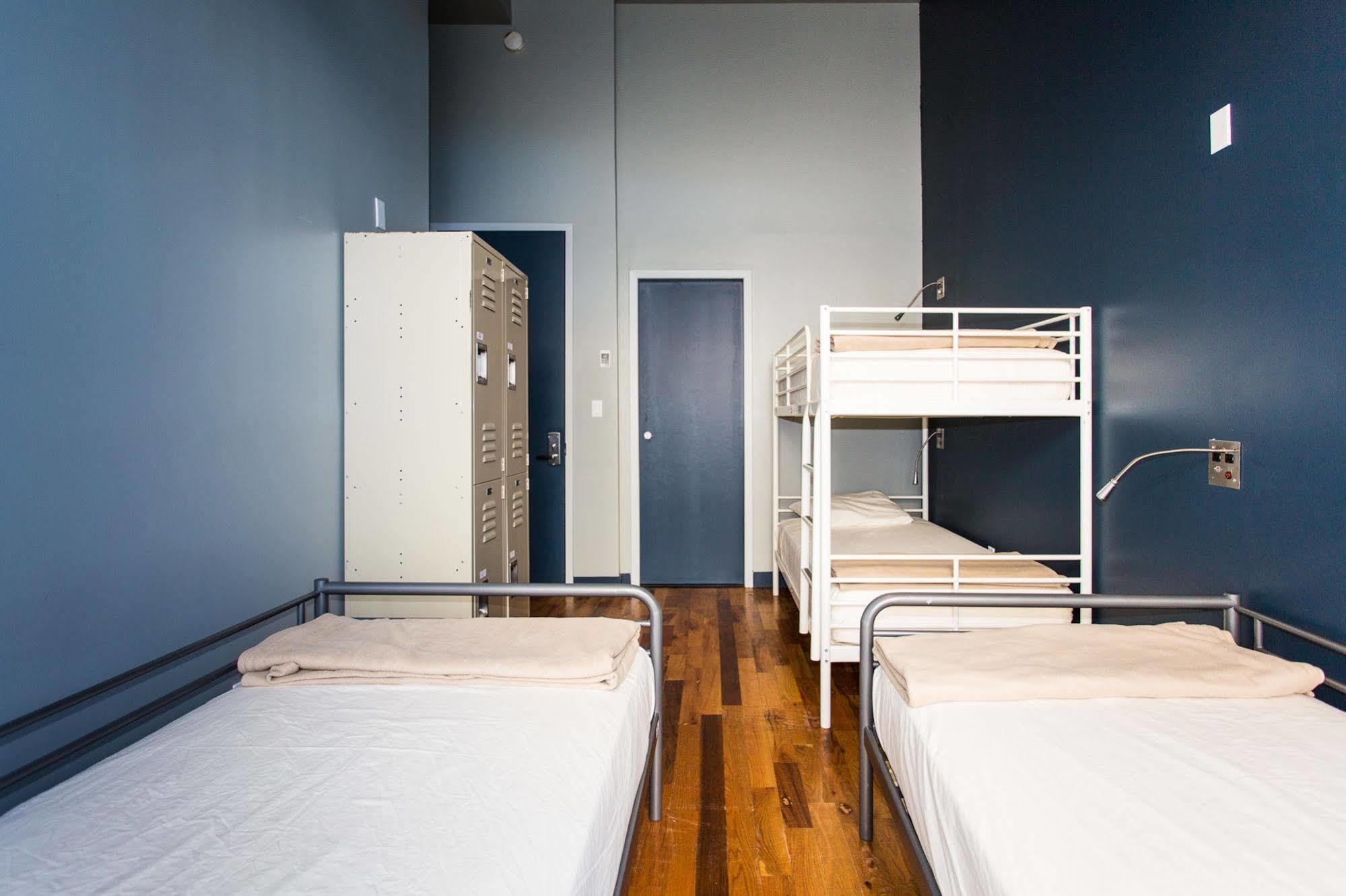 Q4 Hotel And Hostel Nowy Jork Zewnętrze zdjęcie